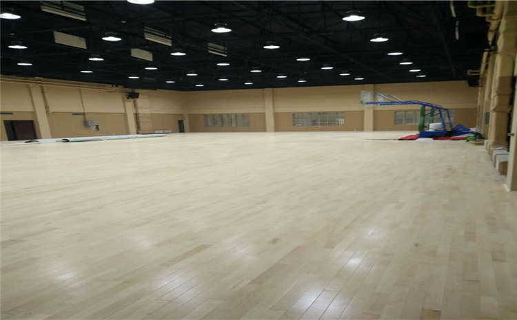 濟(jì)南專業(yè)體育木地板哪個(gè)公司好