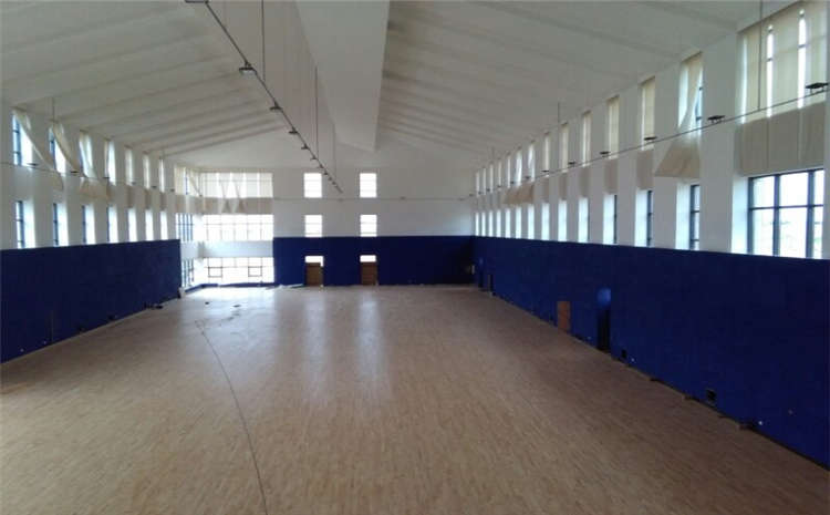 體育場運動木地板防潮怎么做