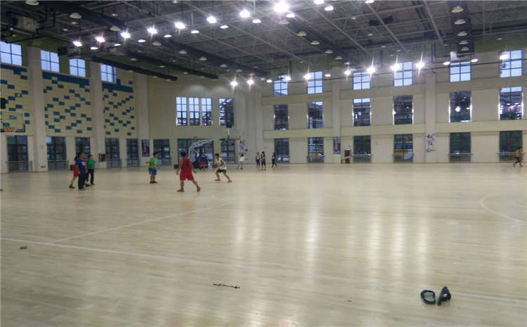 專業的舞臺實木地板造價是的多少?