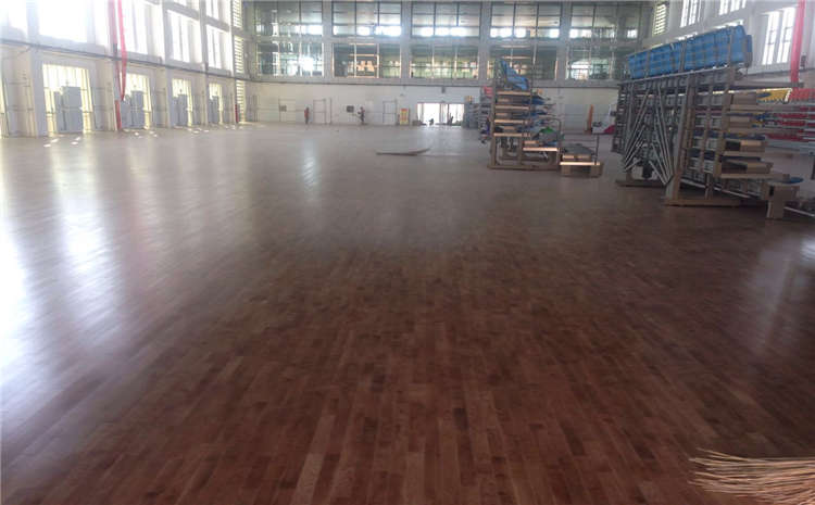 22厚運(yùn)動(dòng)體育地板板式龍骨結(jié)構(gòu)