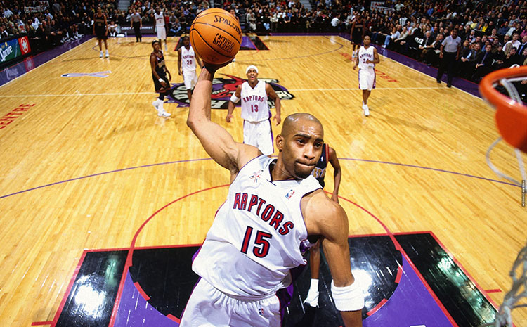 大型舞臺(tái)運(yùn)動(dòng)地板翻新