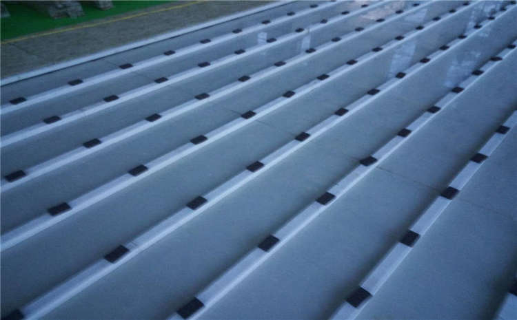 豐城籃球運(yùn)動(dòng)地板